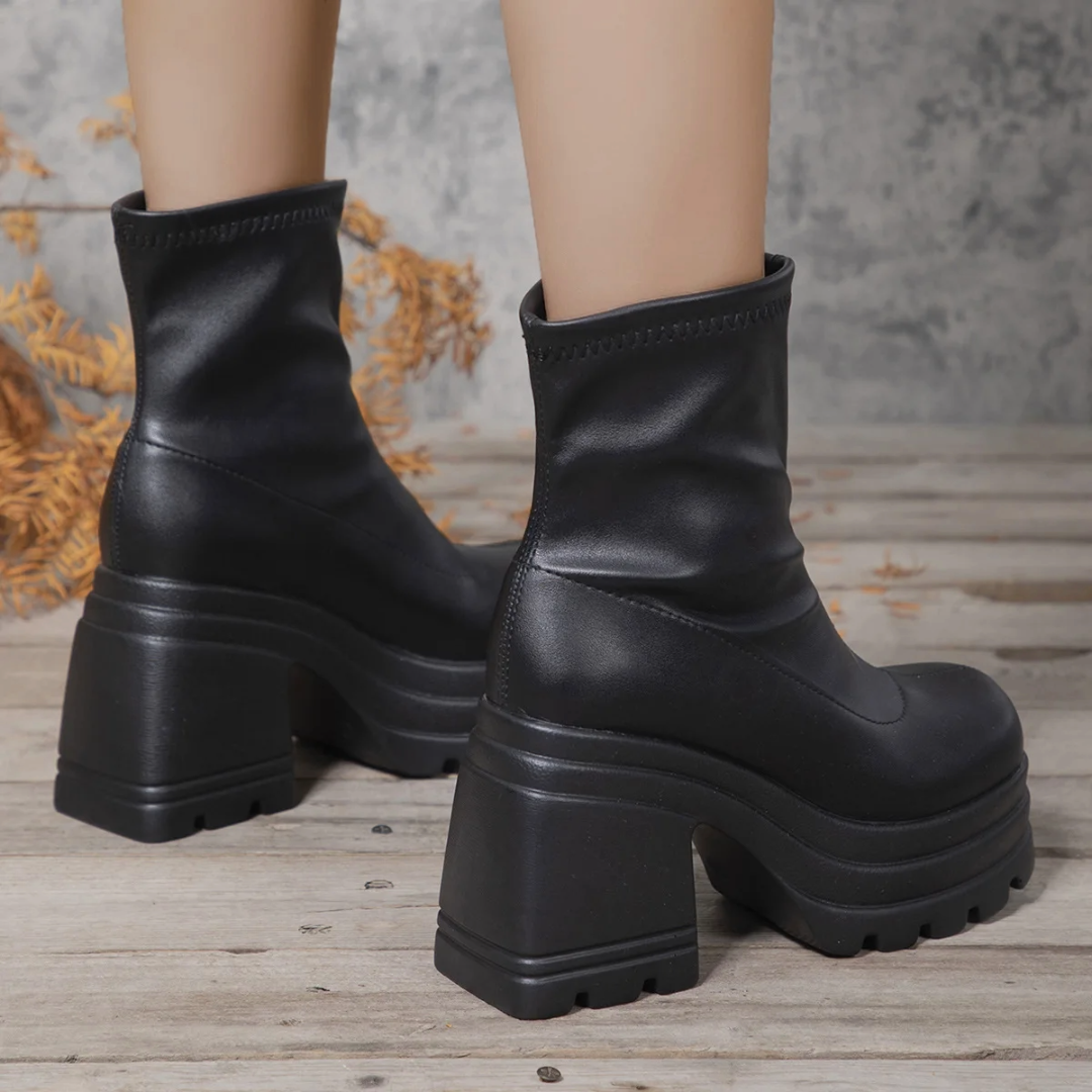 Aurora Chunky Platform Boots